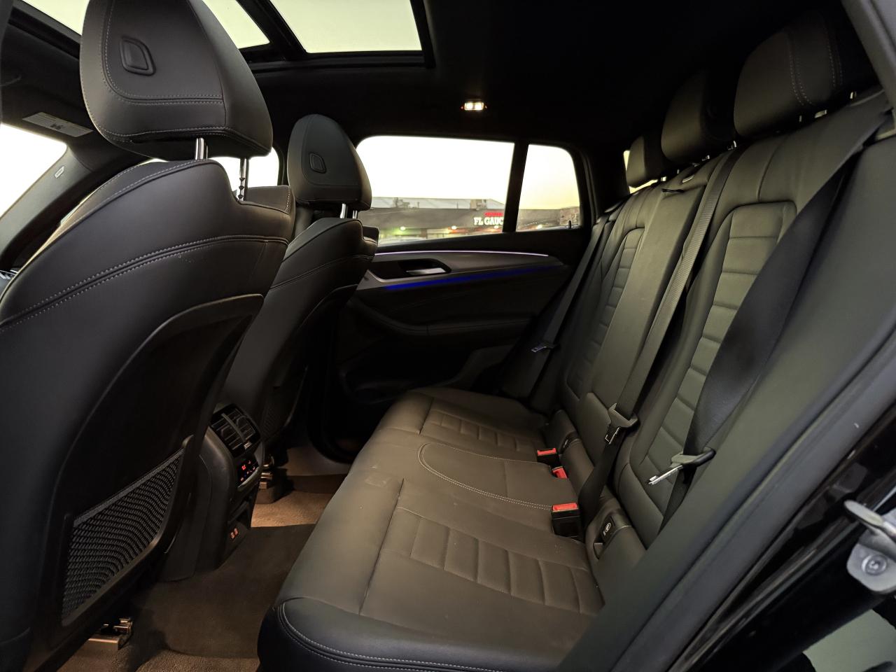 2021 BMW X4 One Owner * M Package * HUD * Ambient Lighting * Photo