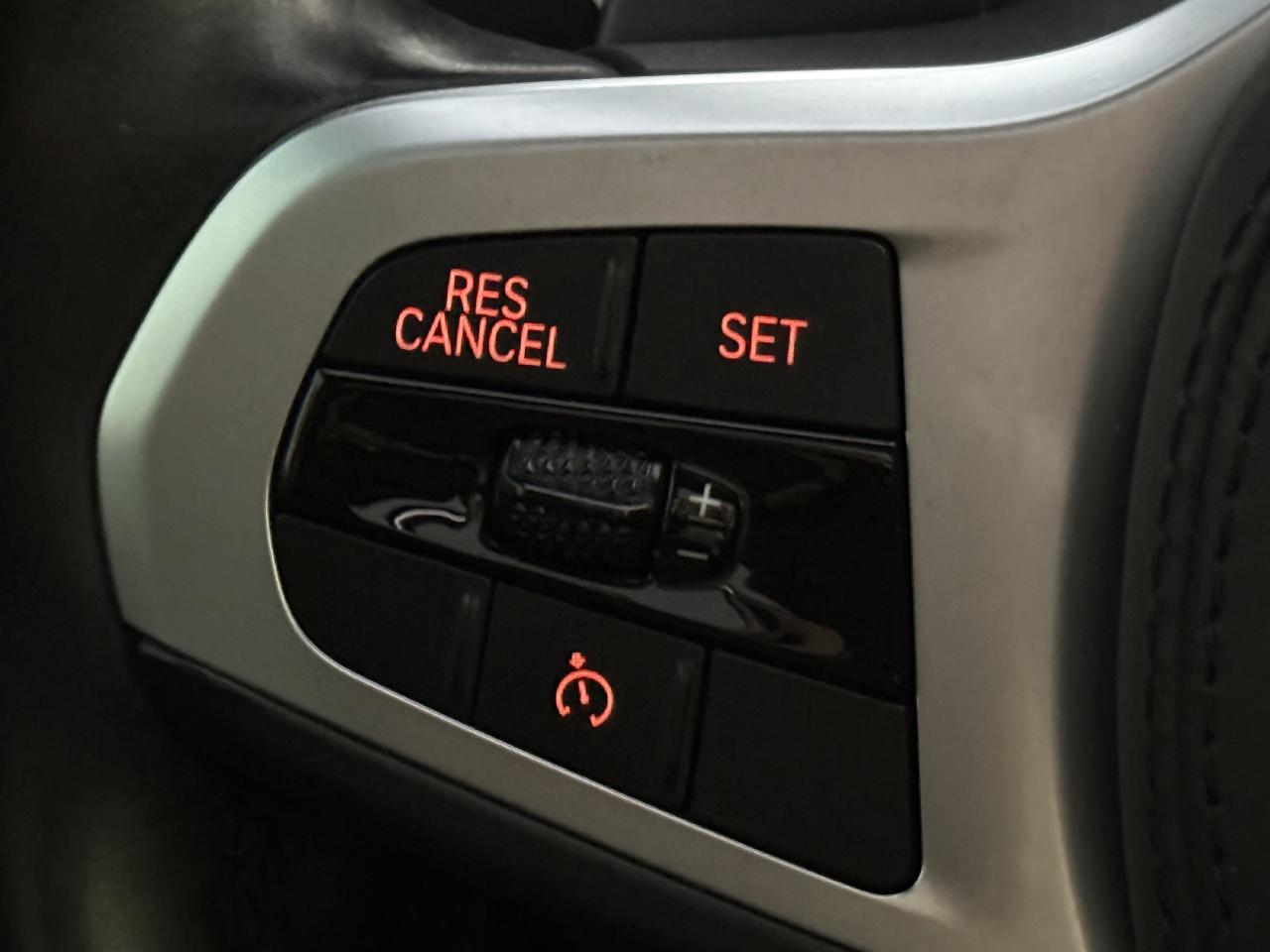 2021 BMW X4 One Owner * M Package * HUD * Ambient Lighting * Photo