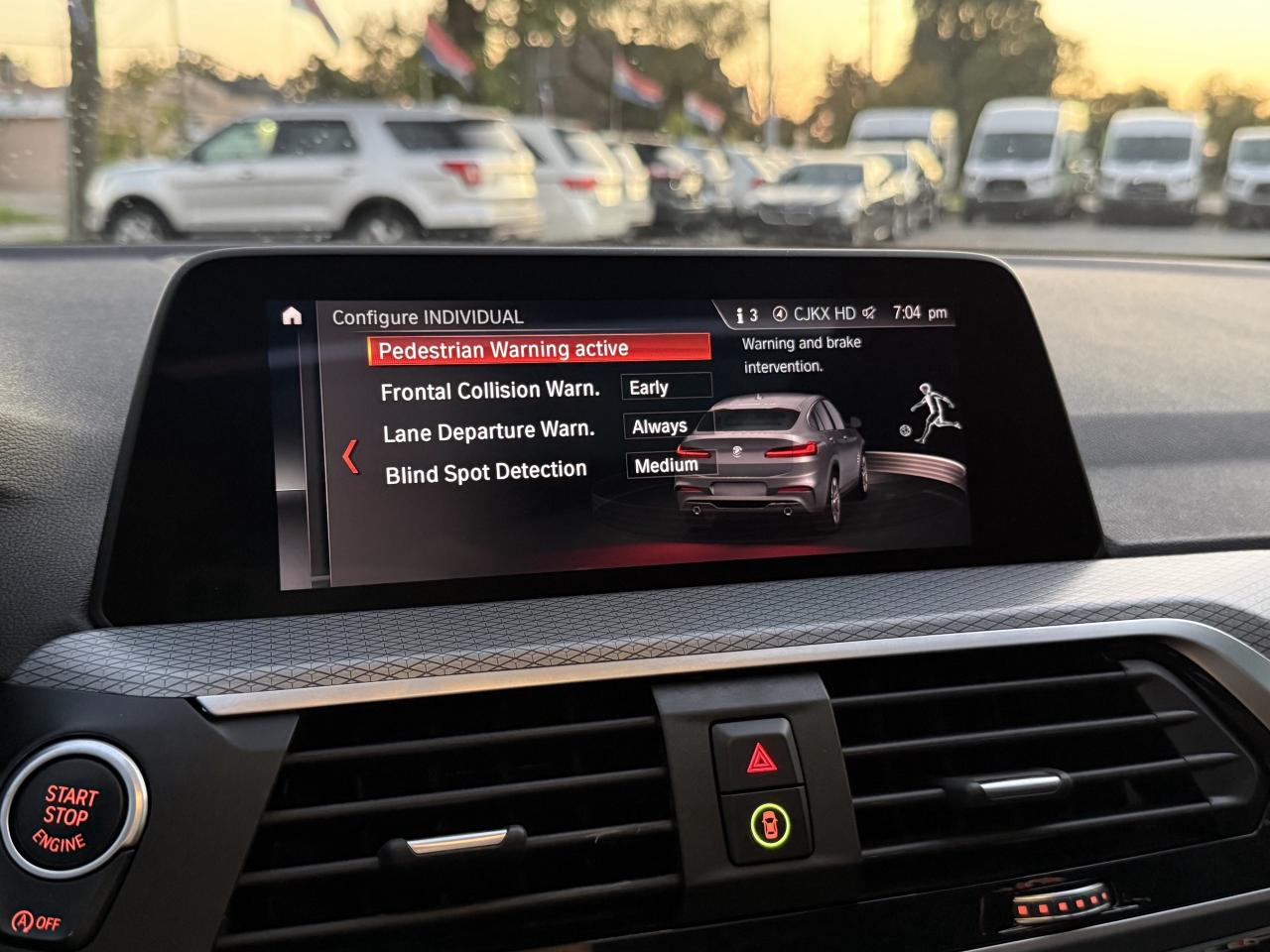 2021 BMW X4 One Owner * M Package * HUD * Ambient Lighting * Photo