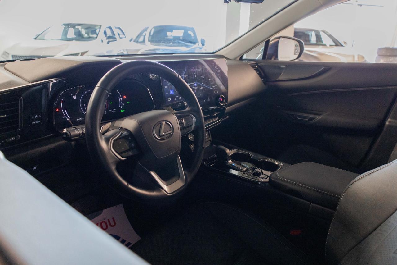 2024 Lexus NX 350h Executive Pkg Safety Certified Welcome Trades Photo