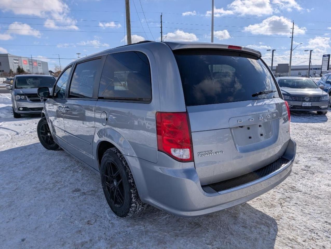 2017 Dodge Grand Caravan SXT PLUS   DVD   CAMERA    BLUETOOTH Photo