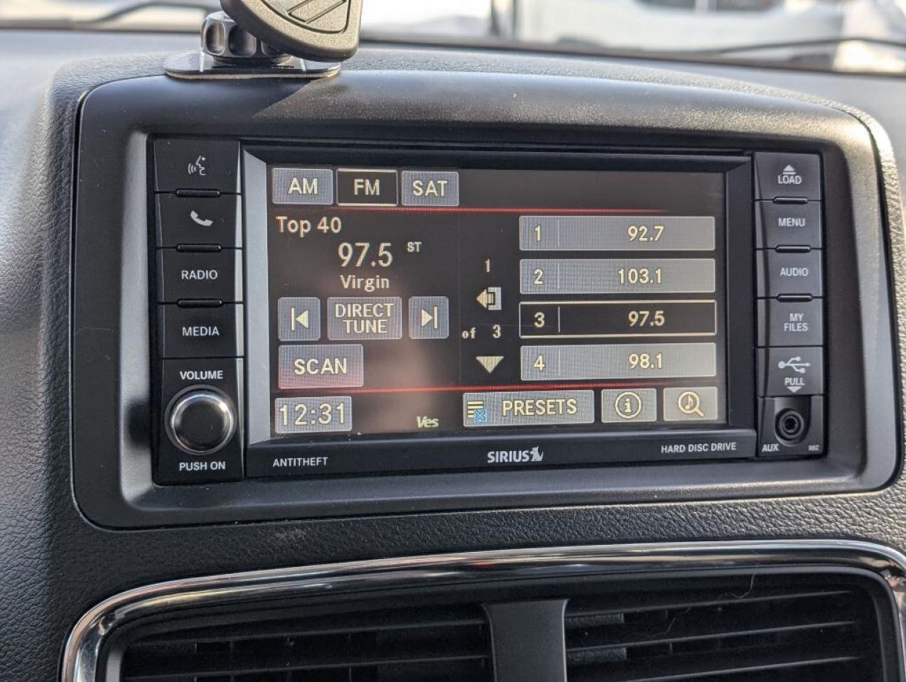 2017 Dodge Grand Caravan SXT PLUS   DVD   CAMERA    BLUETOOTH Photo