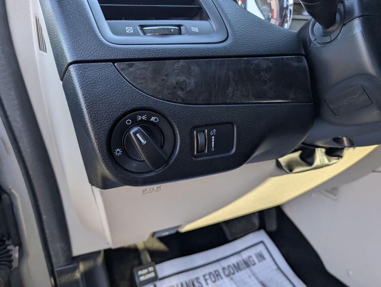 2017 Dodge Grand Caravan SXT PLUS   DVD   CAMERA    BLUETOOTH Photo