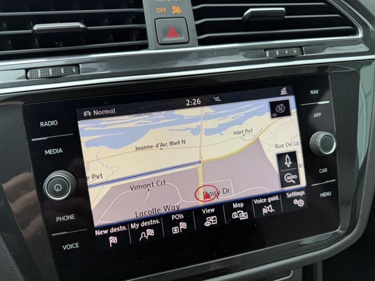 2019 Volkswagen Tiguan Highline 2.0T 8sp at w/Tip 4M One-owner vehicle Photo