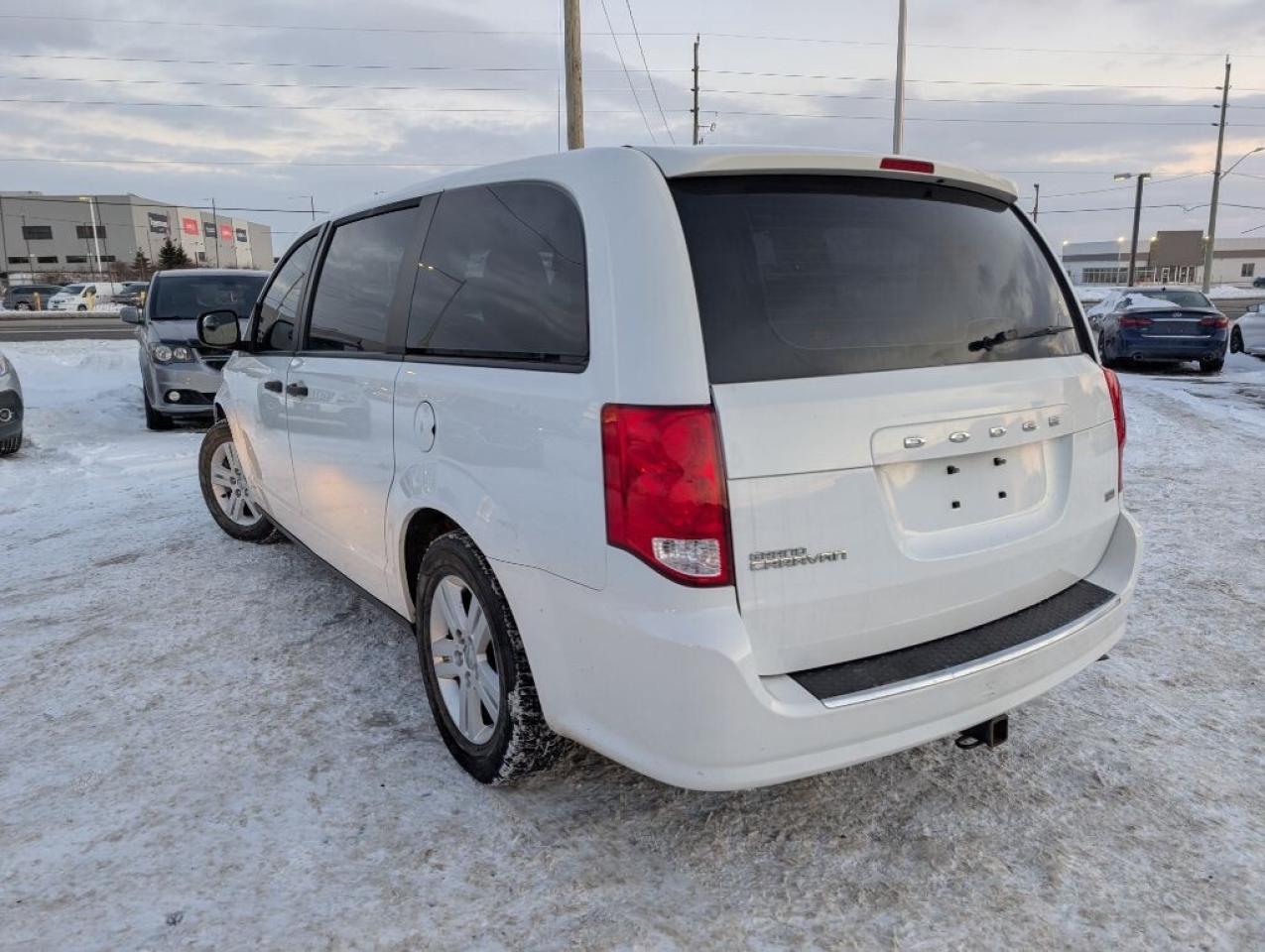 2016 Dodge Grand Caravan CANADA VALUE PACKAGE Photo