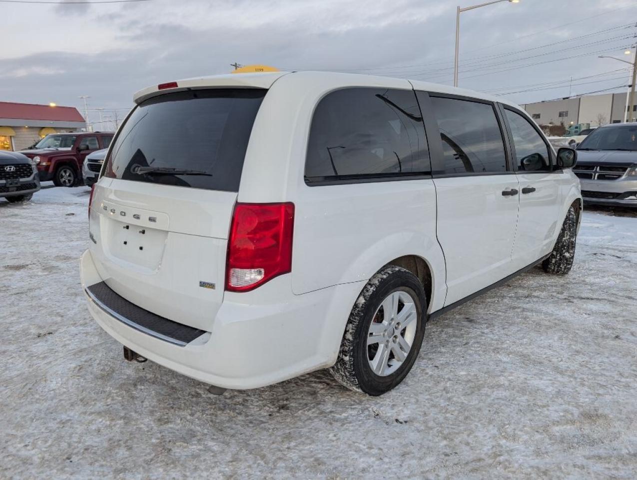 2016 Dodge Grand Caravan CANADA VALUE PACKAGE Photo