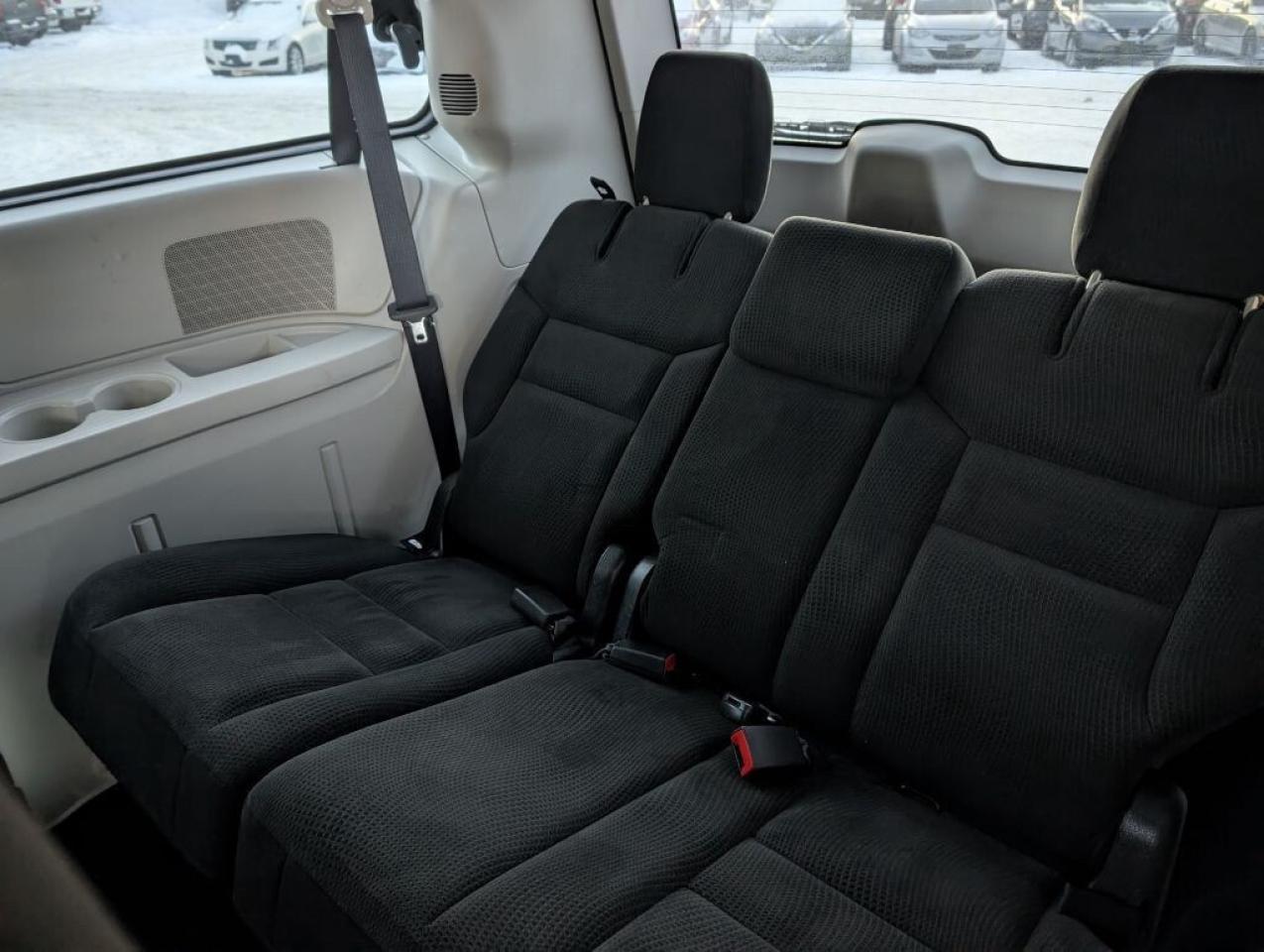 2016 Dodge Grand Caravan CANADA VALUE PACKAGE Photo