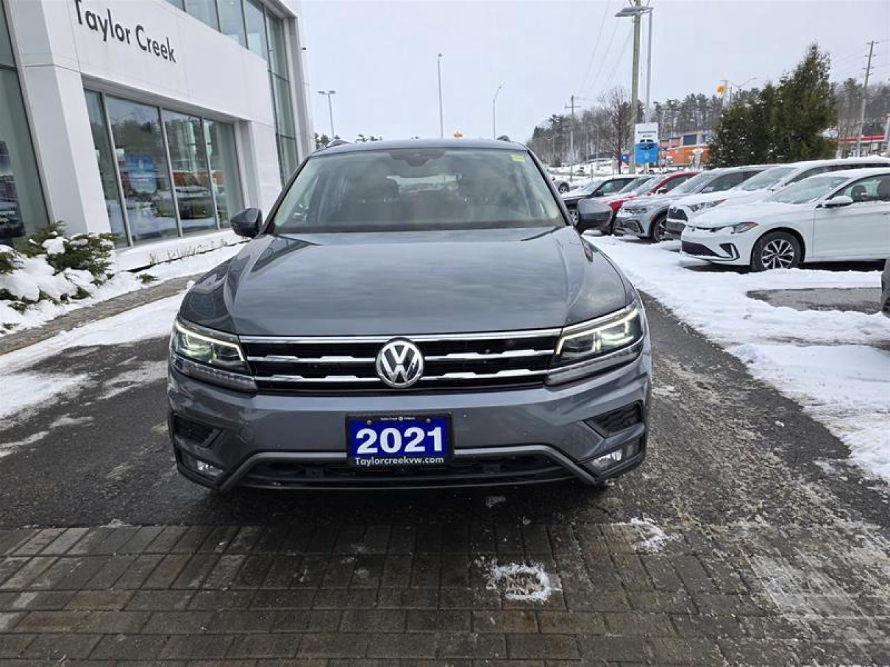 2021 Volkswagen Tiguan Highline 2.0T 8sp at w/Tip 4M Photo
