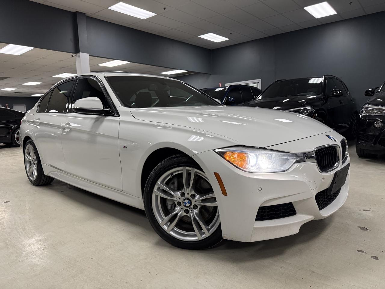 2014 BMW 3 Series 4dr Sdn 335i xDrive AWD//M-SPORT//6SPEED MANUAL/// Photo