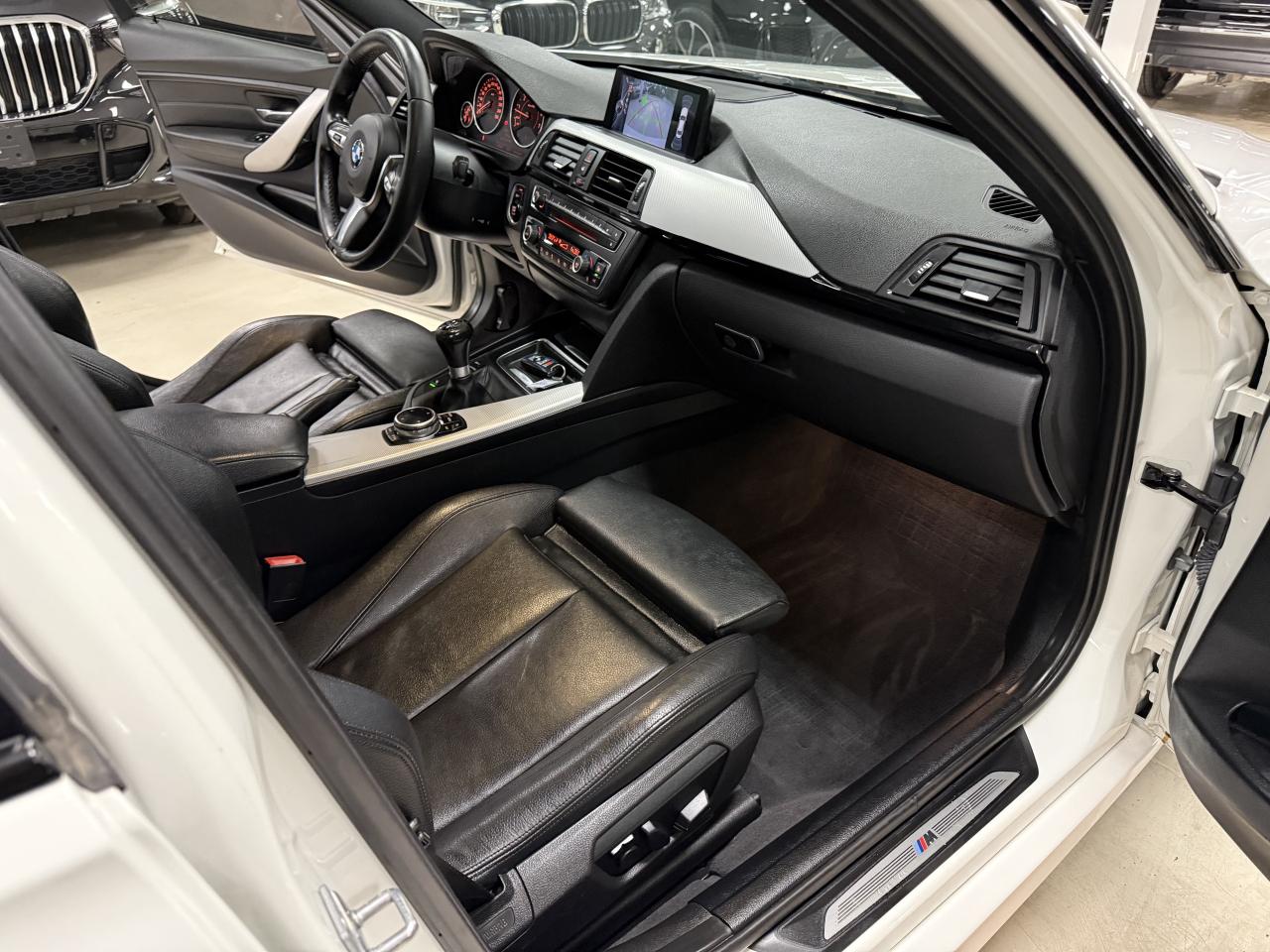 2014 BMW 3 Series 4dr Sdn 335i xDrive AWD Photo