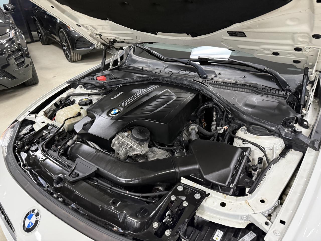 2014 BMW 3 Series 4dr Sdn 335i xDrive AWD Photo