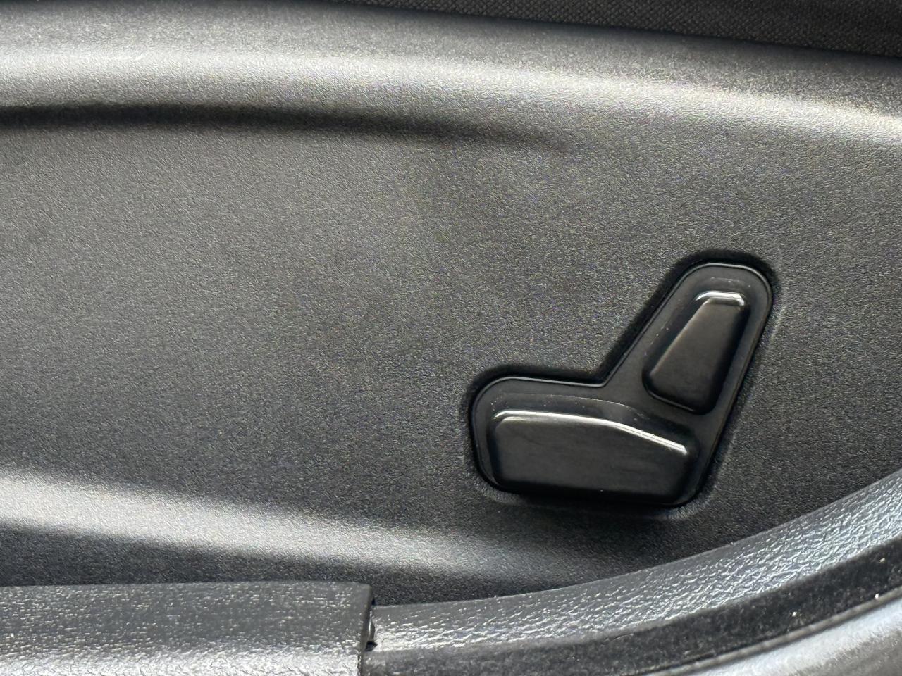 2023 Dodge Charger R/T l RWD l 5.7L l 380HP l Hemi l Dodge Warranty + Photo