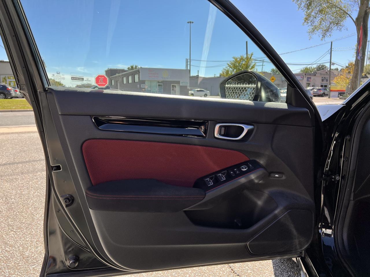 2025 Honda Civic Si Sedan SI * FWD * 6Spd * No Accidents*  Honda Warranty * Photo