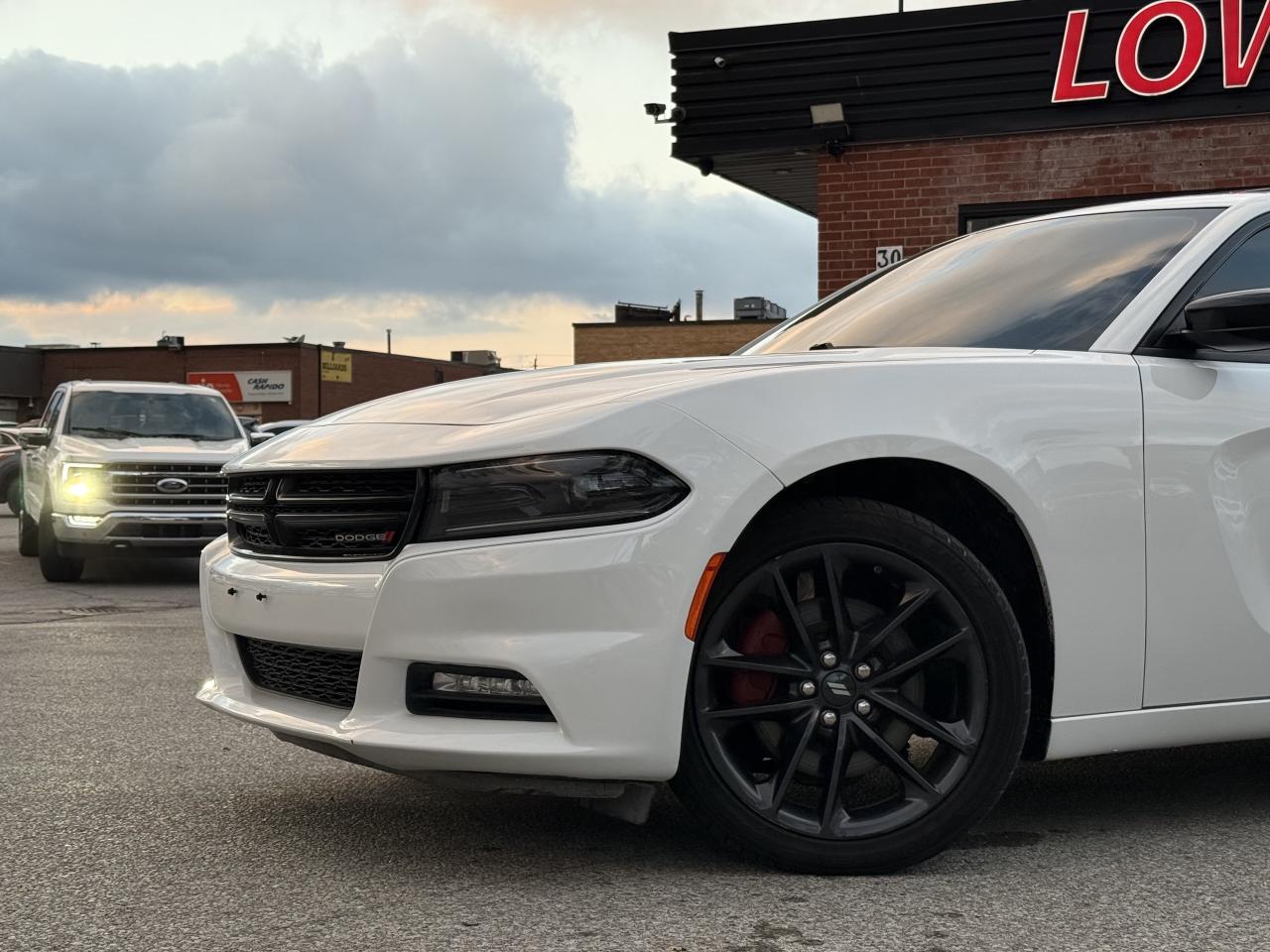 2023 Dodge Charger SXT AWD*Leather*Sunroof*Camera*BSM*Warraty! Photo2
