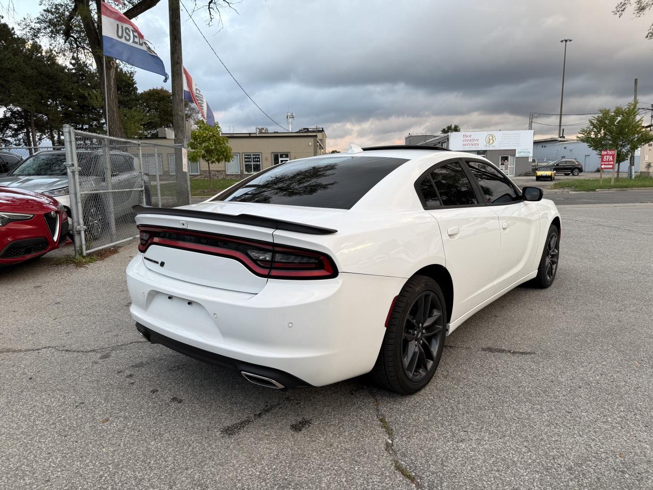 2023 Dodge Charger SXT l AWD l Sunroof l Camera l BSM l Warranty l Photo