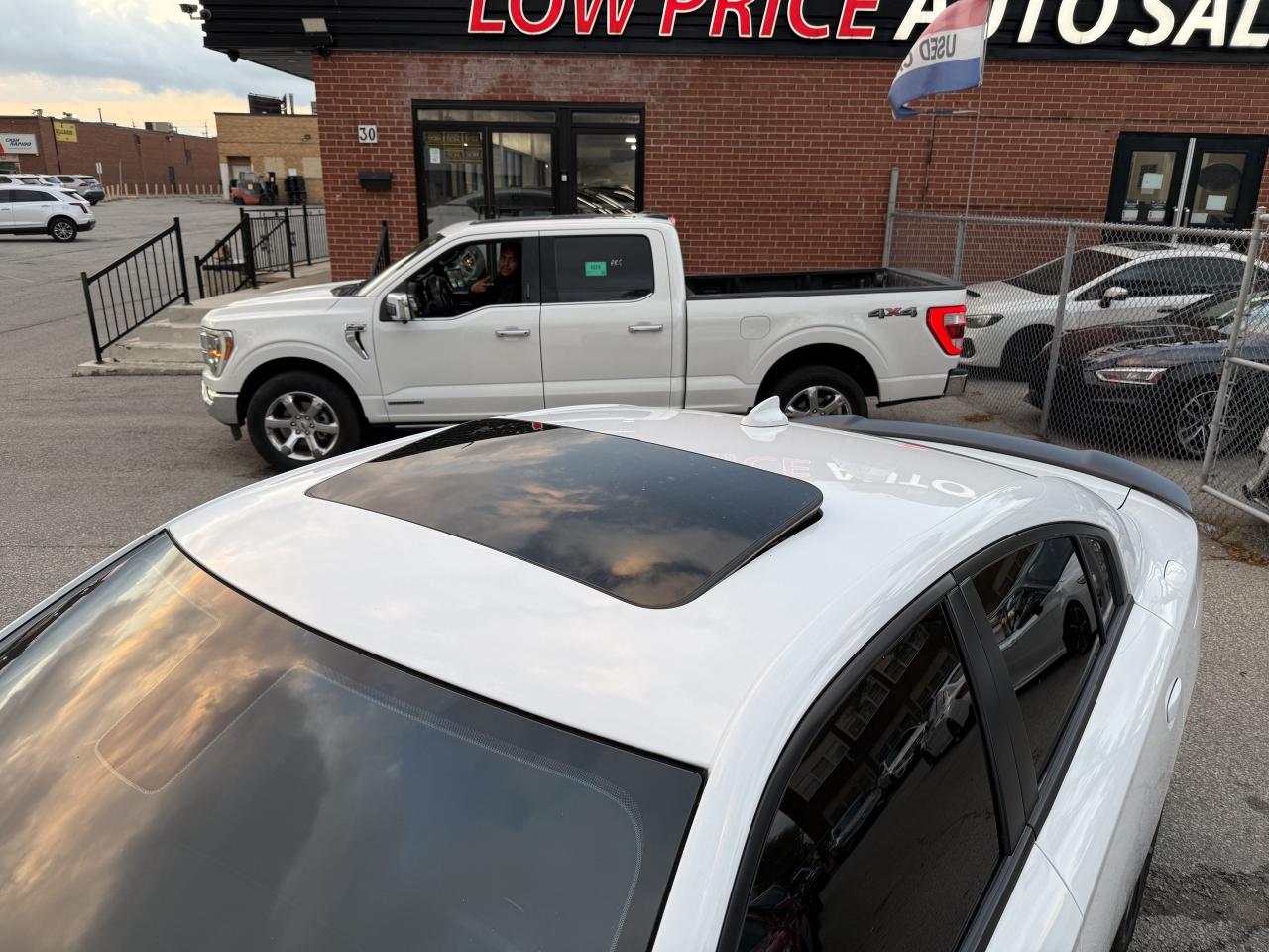 2023 Dodge Charger SXT AWD*Leather*Sunroof*Camera*BSM*Warraty! Photo