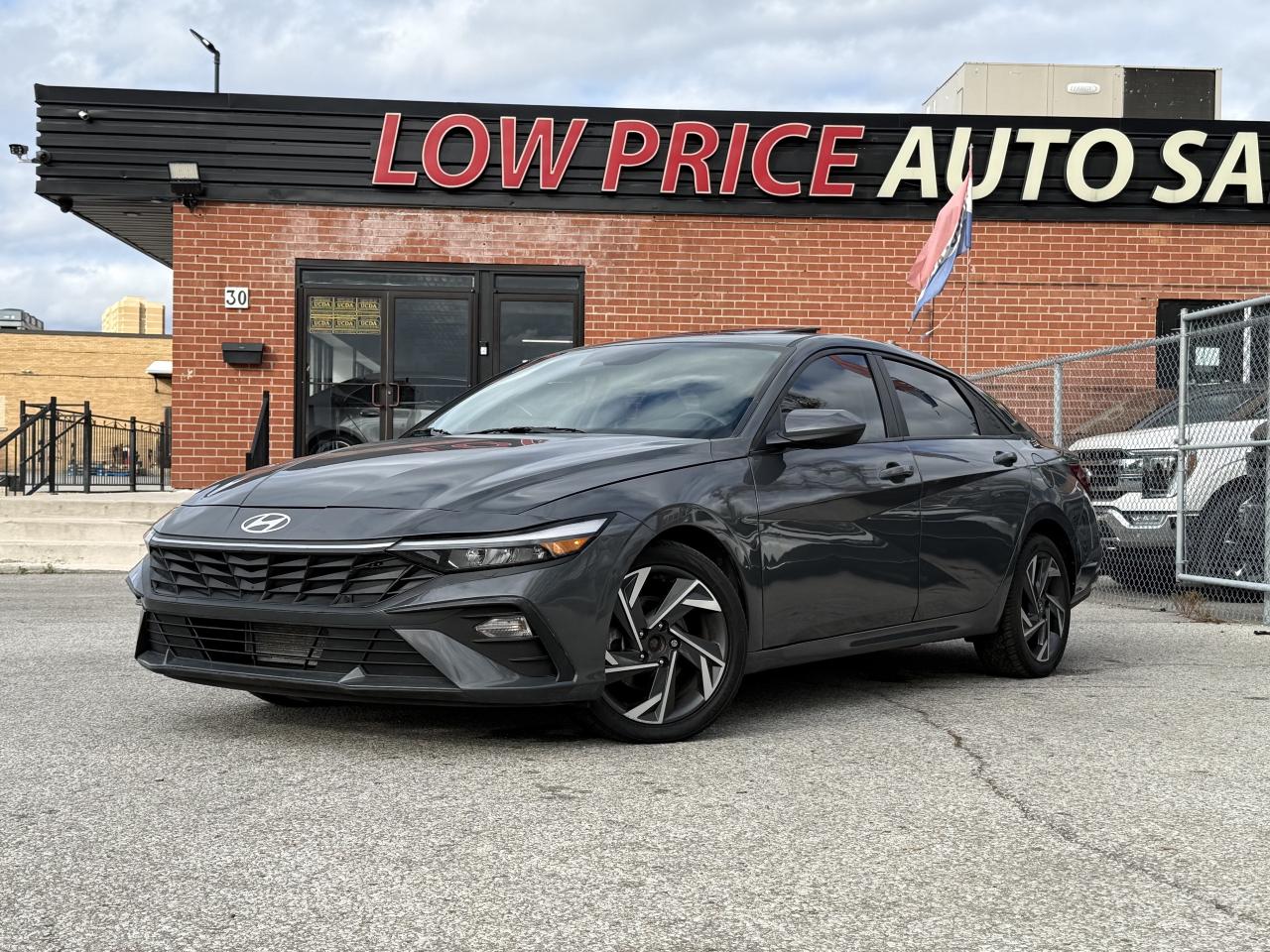 2024 Hyundai Elantra Preferredw-Tech Pkg * One Owner * Hyundai Warranty Photo