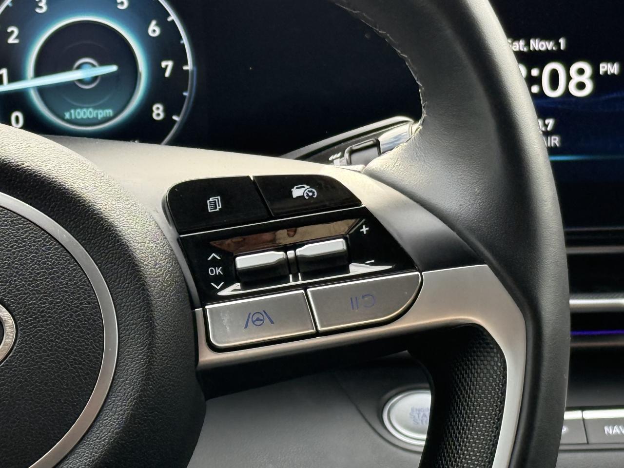 2024 Hyundai Elantra Preferredw-Tech Pkg l One Owner l Hyundai Warranty Photo