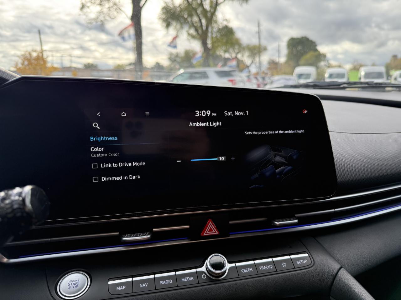 2024 Hyundai Elantra Preferredw-Tech Pkg l One Owner l Hyundai Warranty Photo