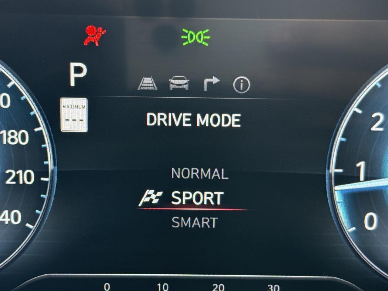 2024 Hyundai Elantra Preferredw-Tech Pkg l One Owner l Hyundai Warranty Photo