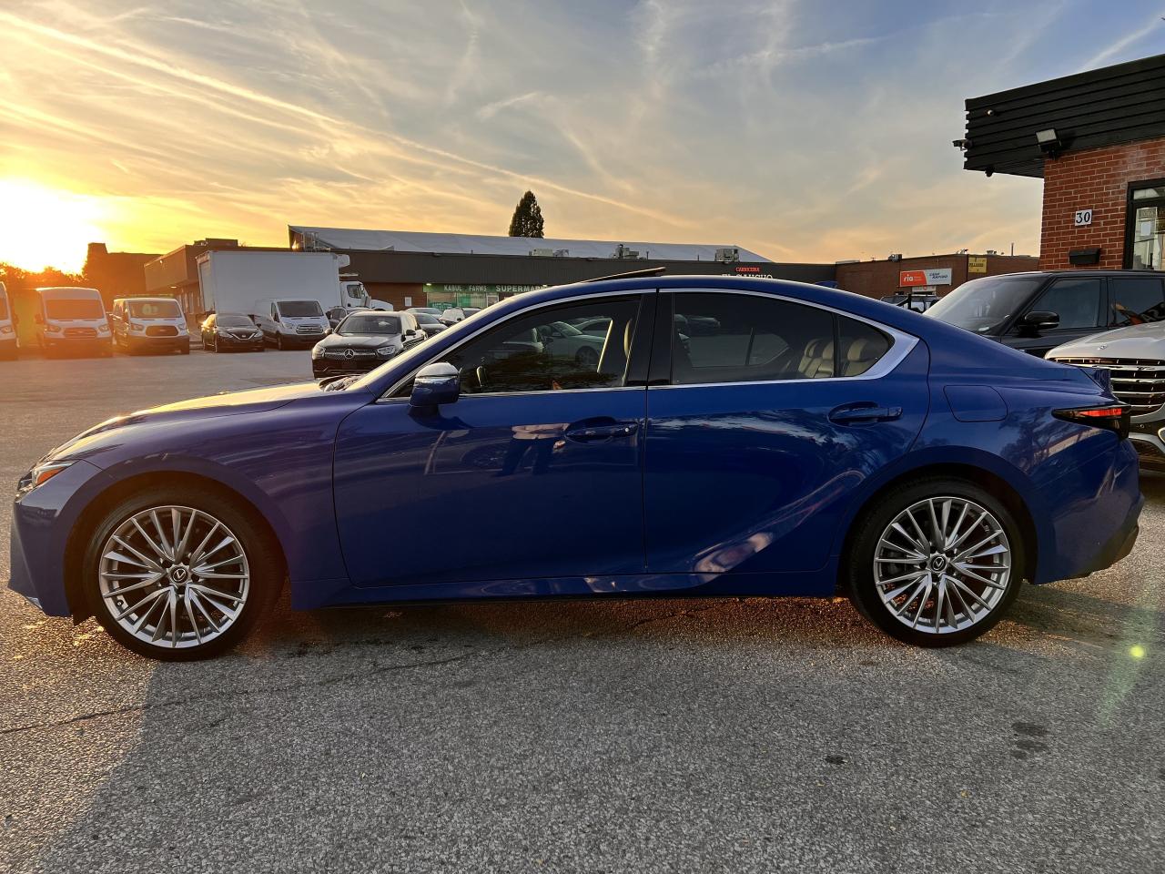 2024 Lexus IS IS 300 AWD * No Accident *  Grecian Water Blue * Photo4