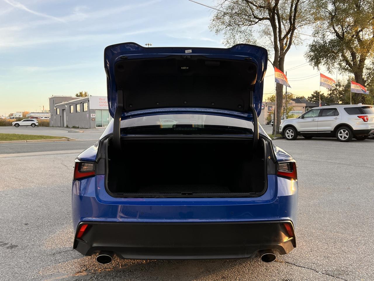 2024 Lexus IS No Accident l IS 300 AWD l  Grecian Water Blue l Photo