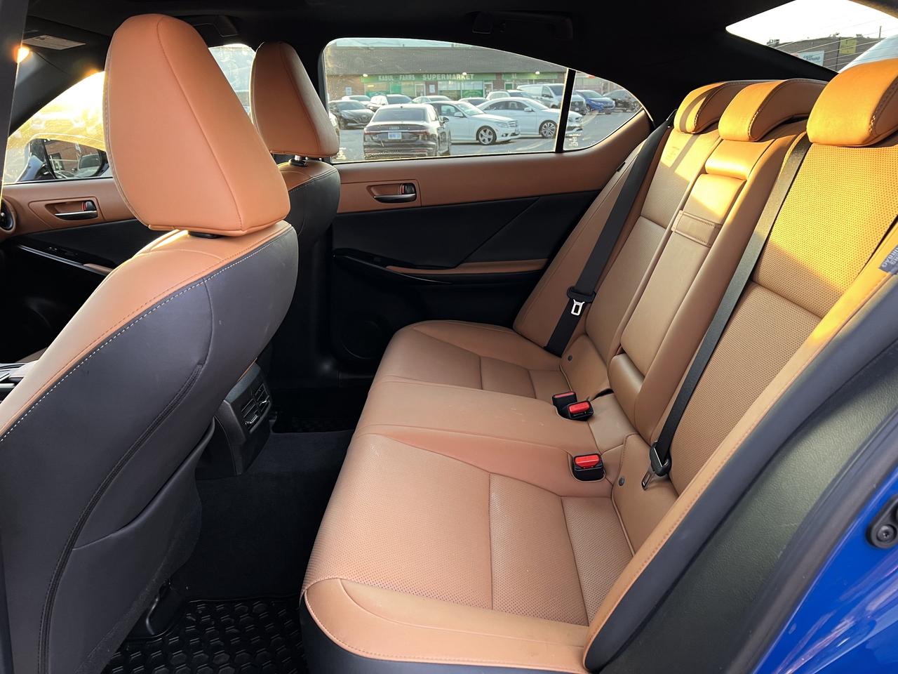 2024 Lexus IS No Accident l IS 300 AWD l  Grecian Water Blue l Photo