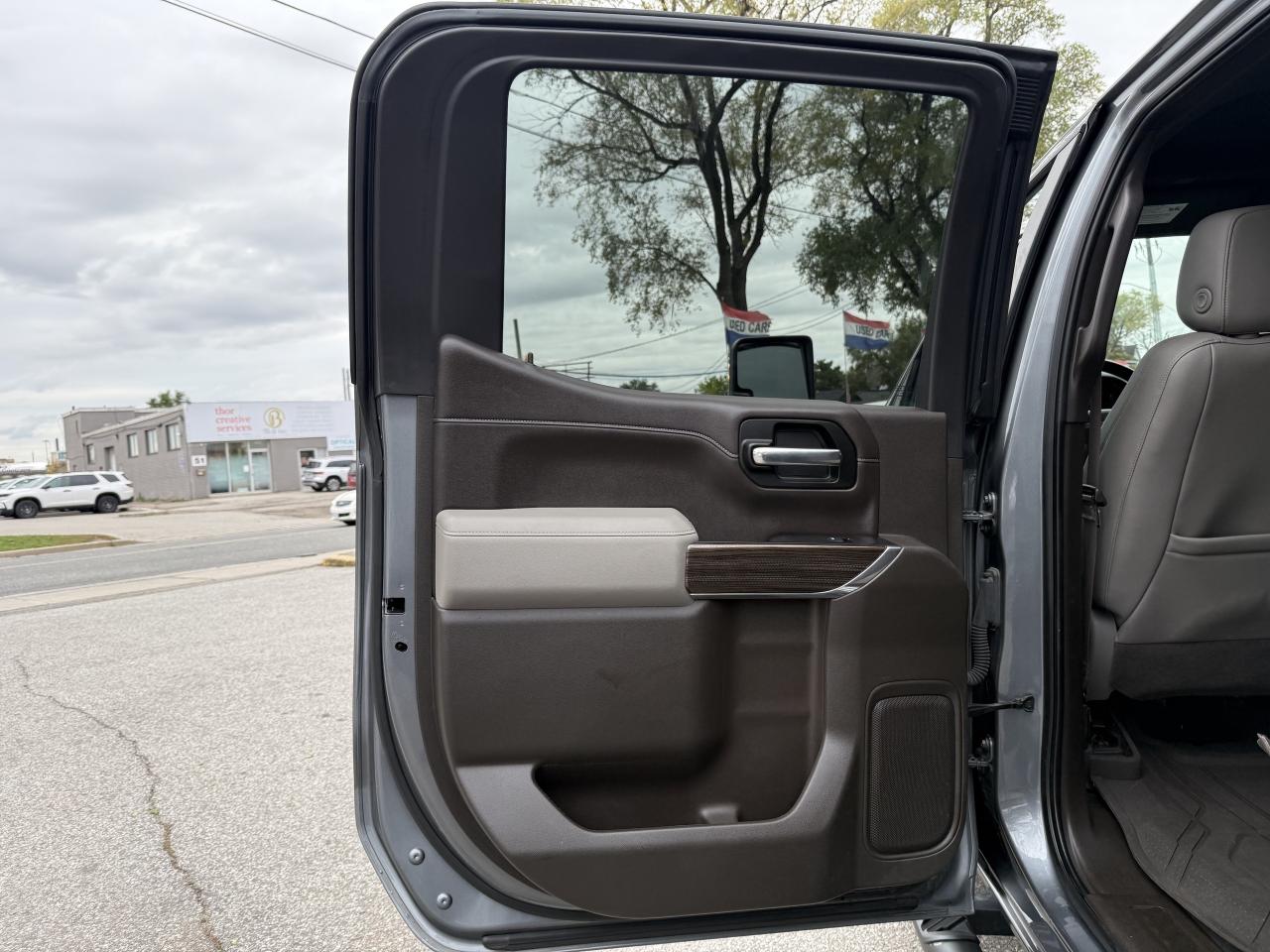 2021 Chevrolet Silverado 1500 4WD * Crew Cab * 147 * RST * 5.7 * V8 * 5th Wheel Photo