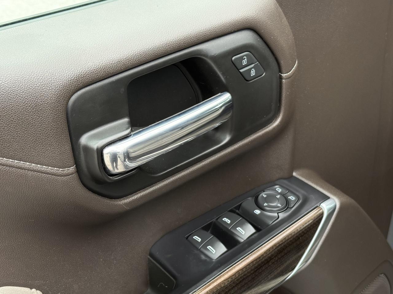 2021 Chevrolet Silverado 1500 4WD * Crew Cab * 147 * RST * 5.7 * V8 * 5th Wheel Photo