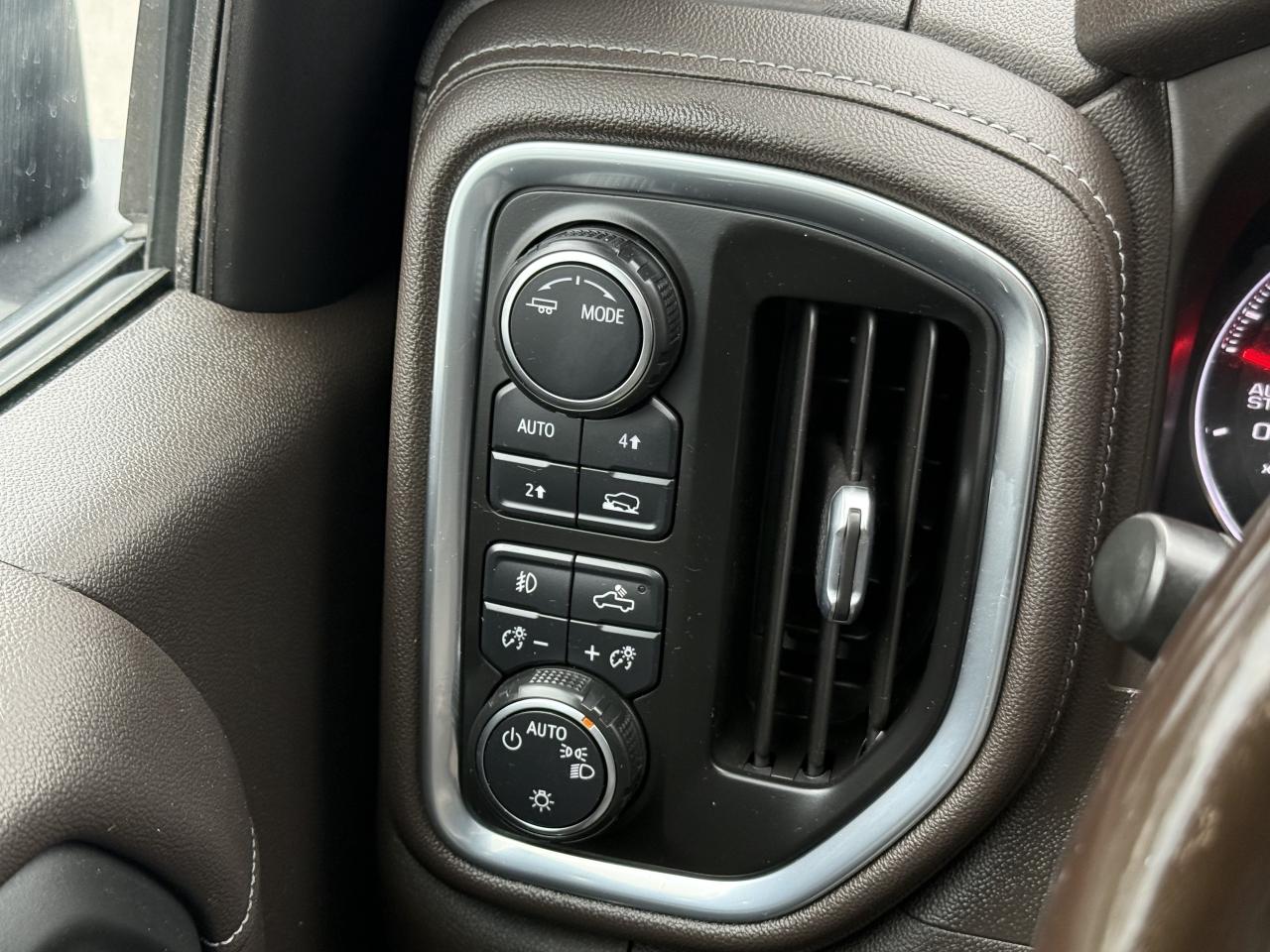 2021 Chevrolet Silverado 1500 4WD * Crew Cab * 147 * RST * 5.7 * V8 * 5th Wheel Photo