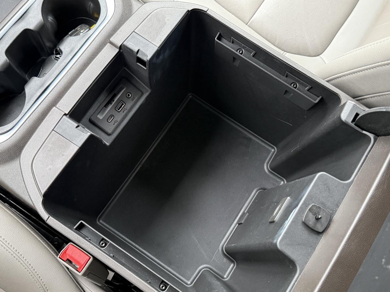 2021 Chevrolet Silverado 1500 4WD * Crew Cab * 147 * RST * 5.7 * V8 * 5th Wheel Photo