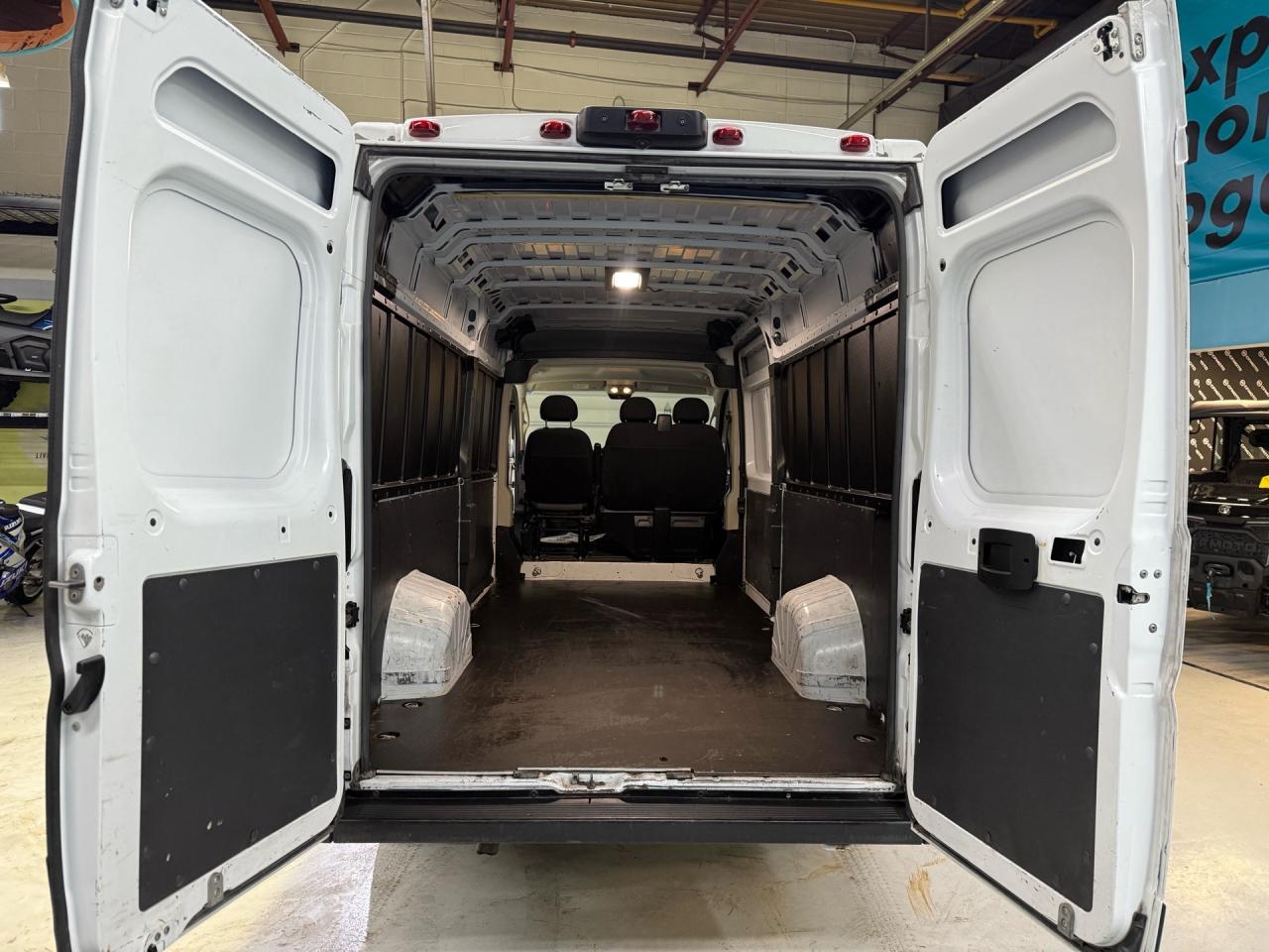 2020 RAM ProMaster 3500 HIGH ROOF   EXTENDED 159 WB   NO ACCIDENTS Photo2