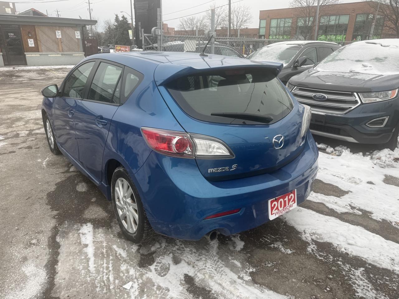 2012 Mazda MAZDA3 *** 3 YEAR WARRANTY INCLUDED *** Photo3