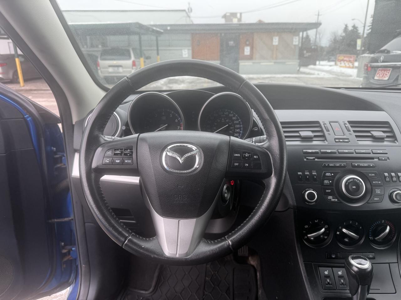 2012 Mazda MAZDA3 *** 3 YEAR WARRANTY INCLUDED *** Photo