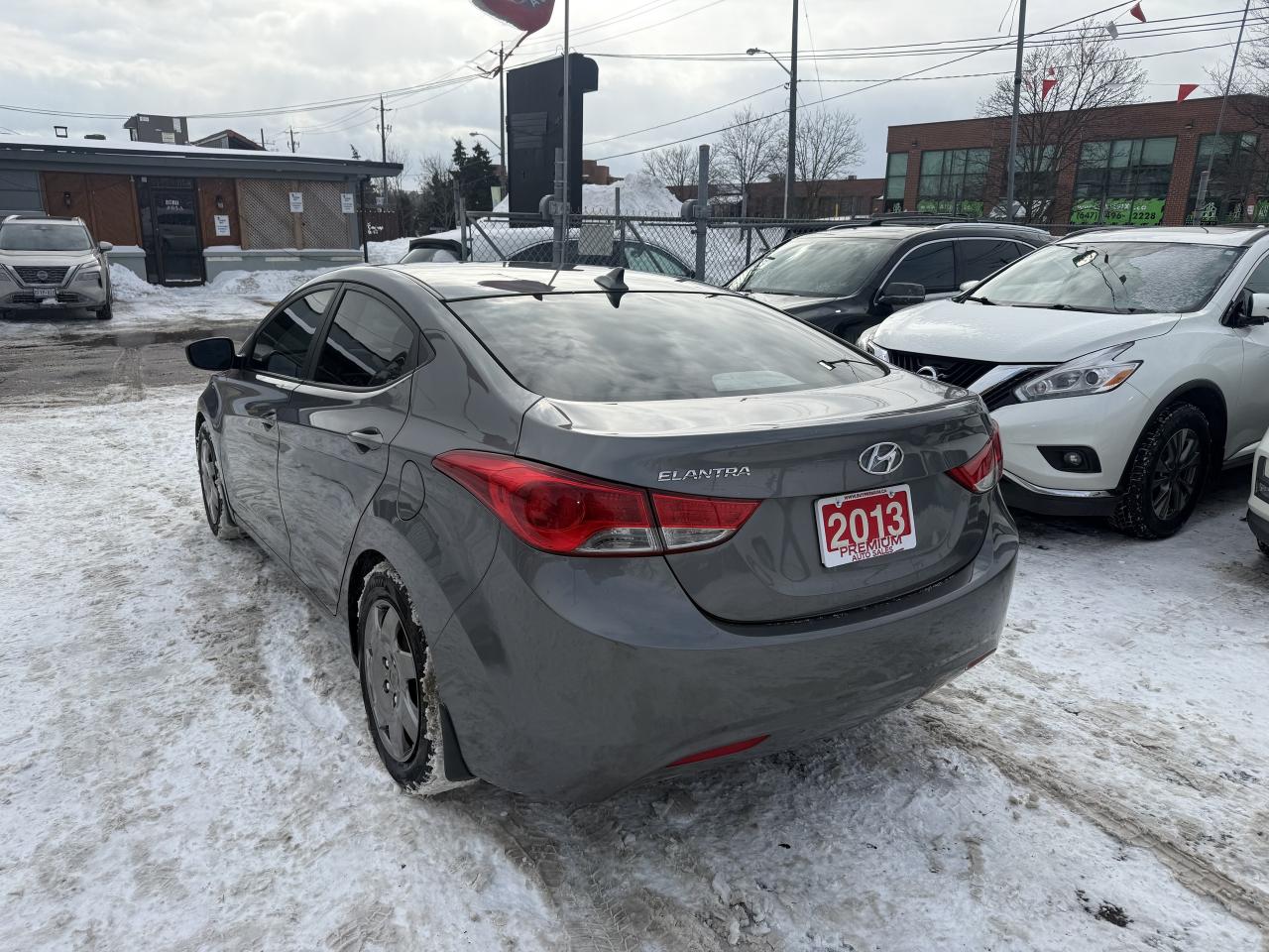 2013 Hyundai Elantra *** 3 YEAR WARRANTY INCLUDED *** Photo3