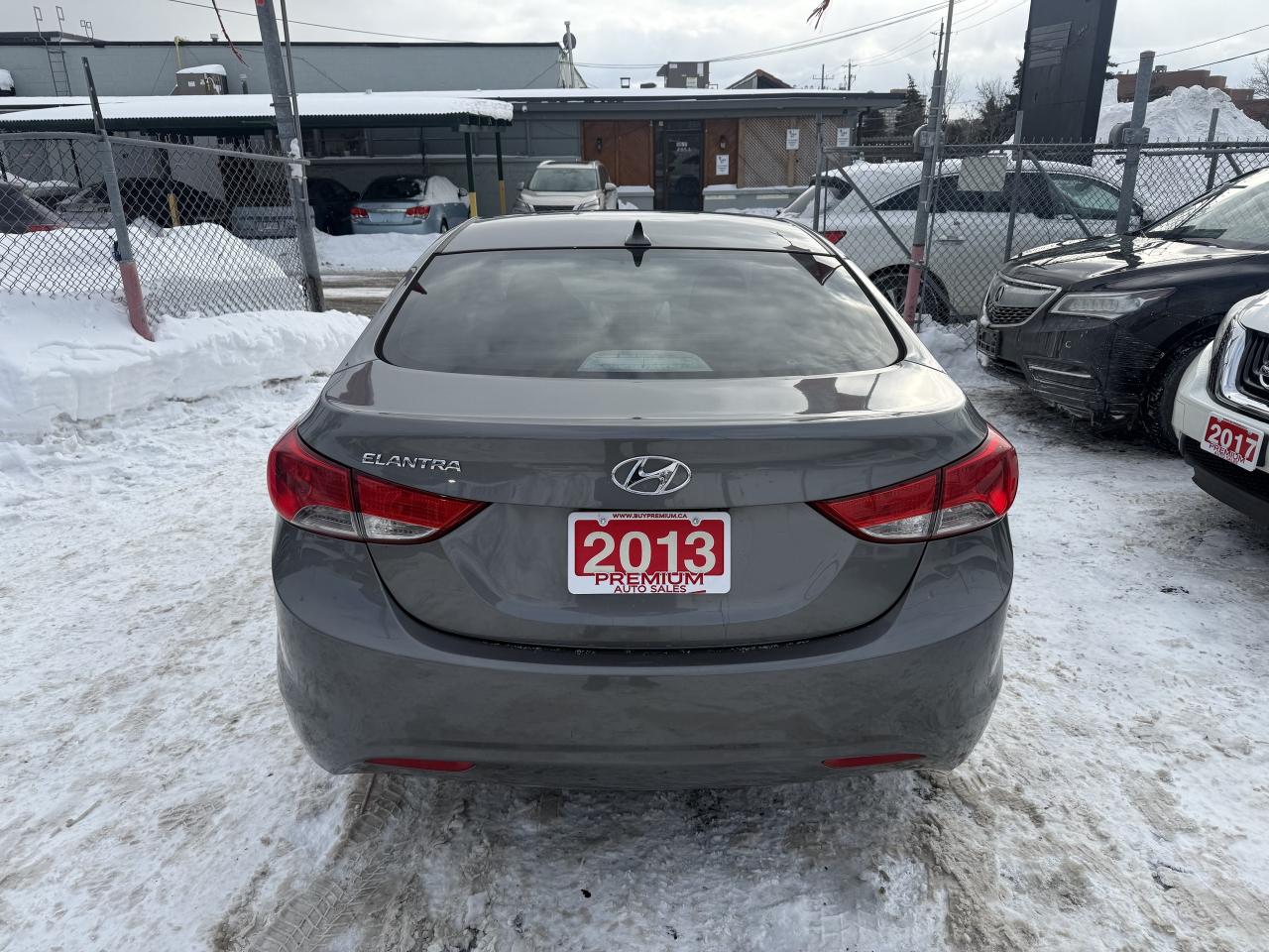 2013 Hyundai Elantra *** 3 YEAR WARRANTY INCLUDED *** Photo