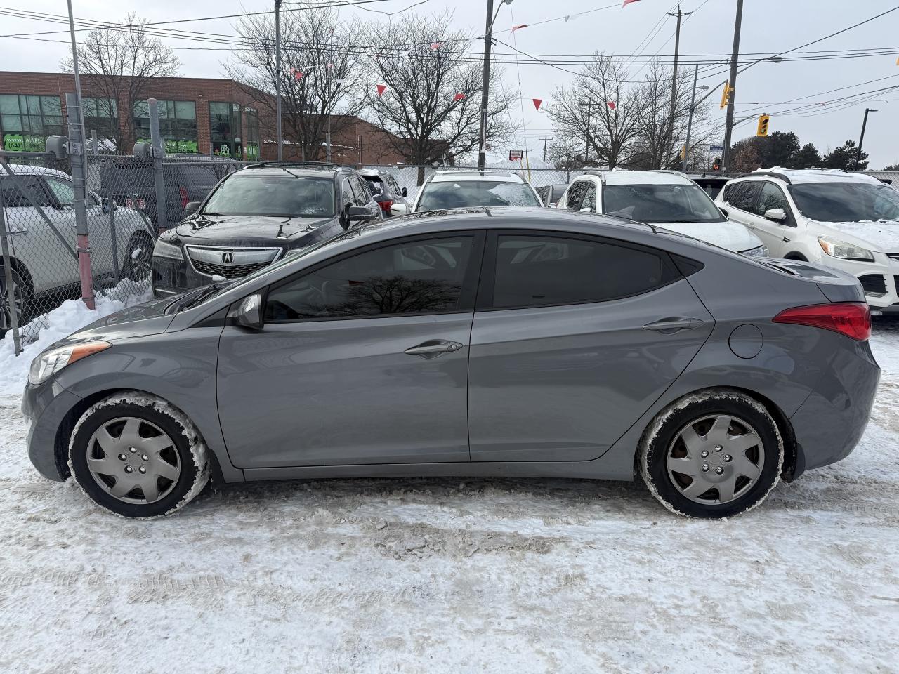 2013 Hyundai Elantra *** 3 YEAR WARRANTY INCLUDED *** Photo2
