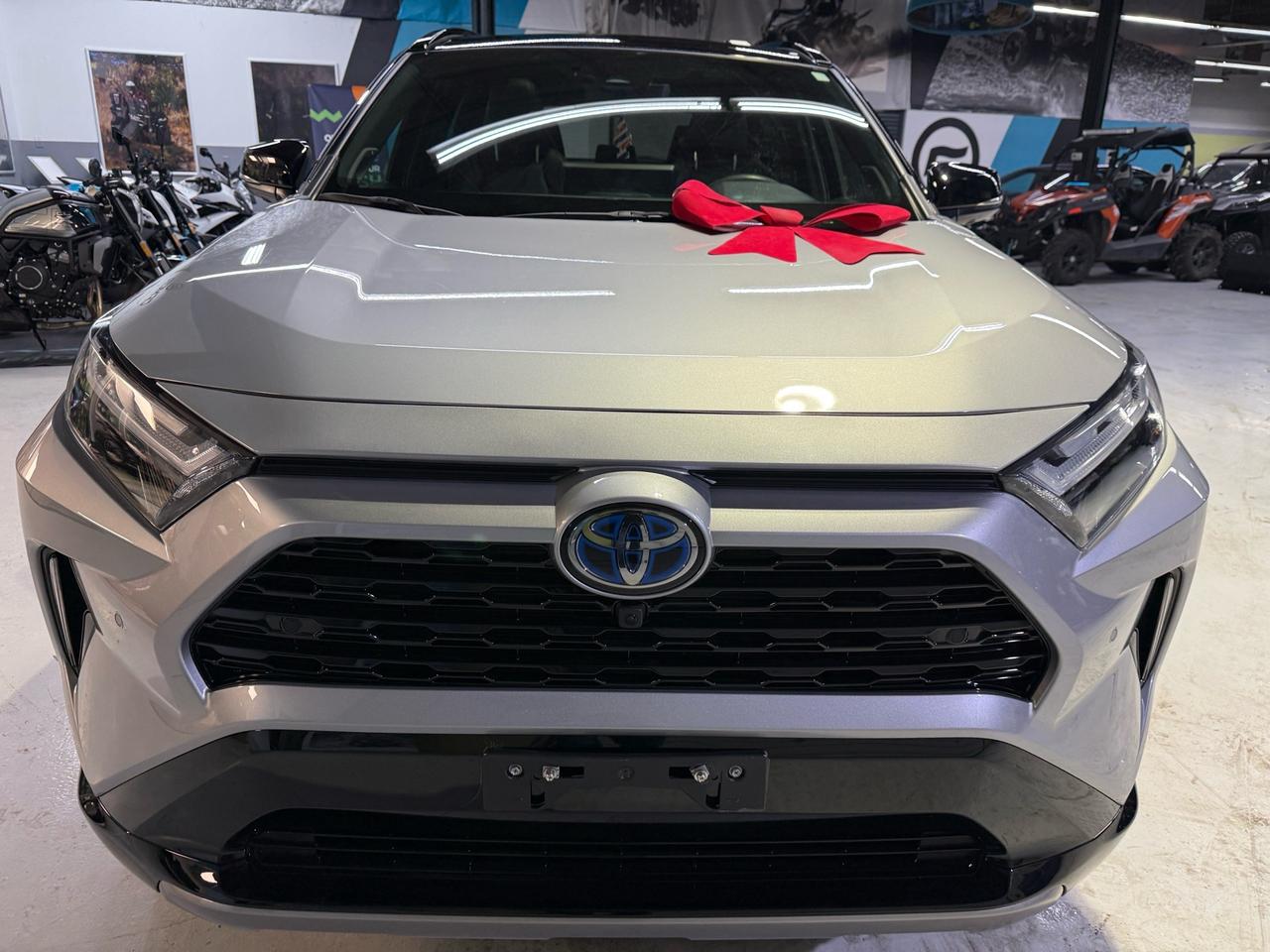 2024 Toyota RAV4 HYBRID XSE AWD   TECHNOLOGY PACKAGE   NO ACCIDENTS Photo