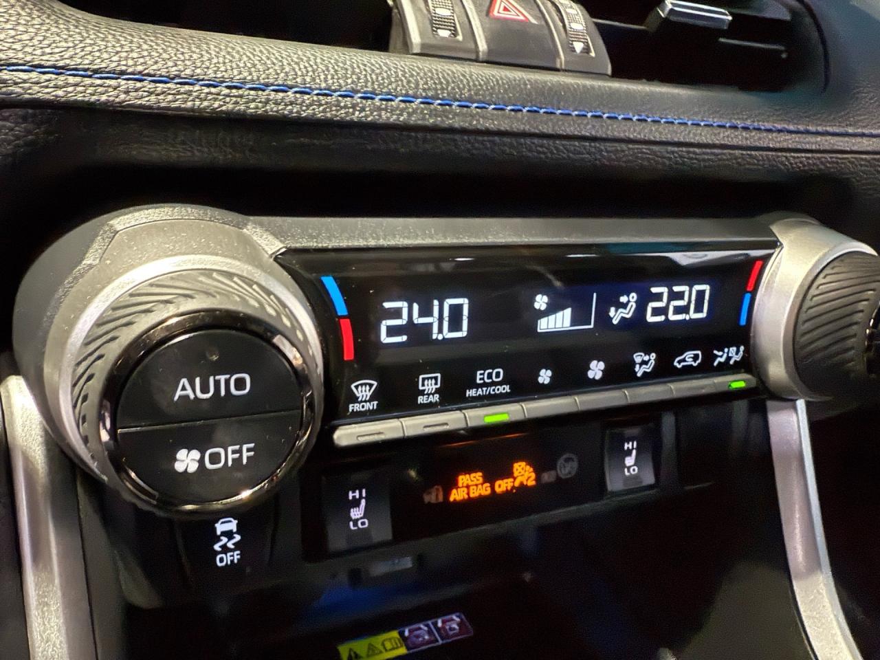 2024 Toyota RAV4 HYBRID XSE AWD   TECHNOLOGY PACKAGE Photo