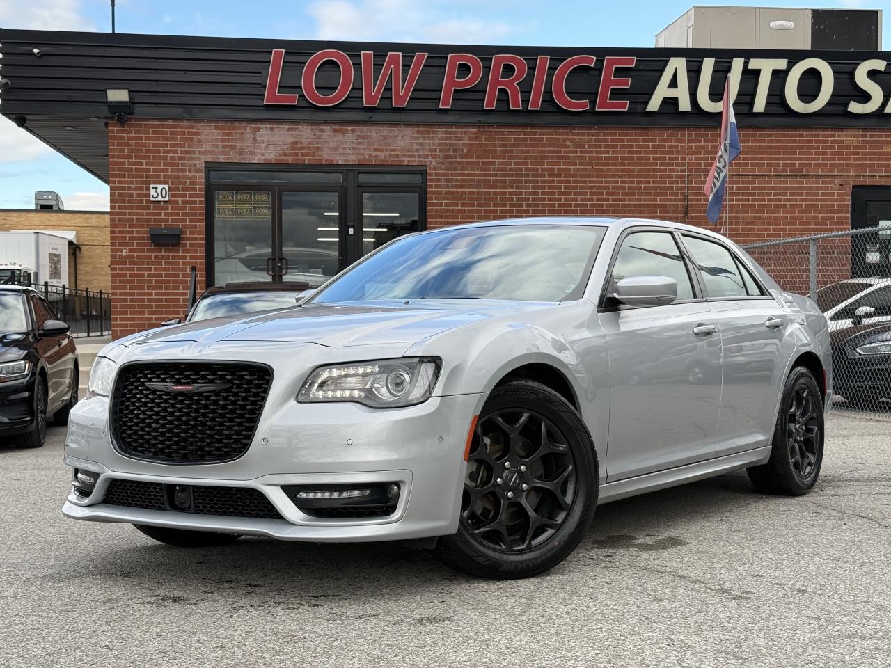 2023 Chrysler 300 OneOwner l 300 S l AWD l Chrylser Mopar Warranty Photo
