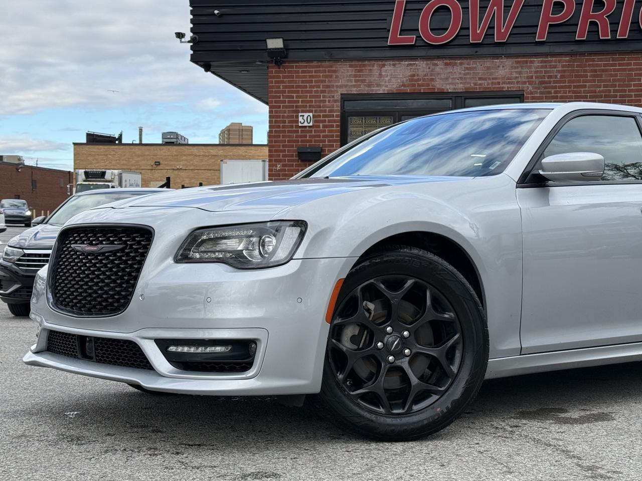 2023 Chrysler 300 OneOwner l 300 S l AWD l Chrylser Mopar Warranty Photo