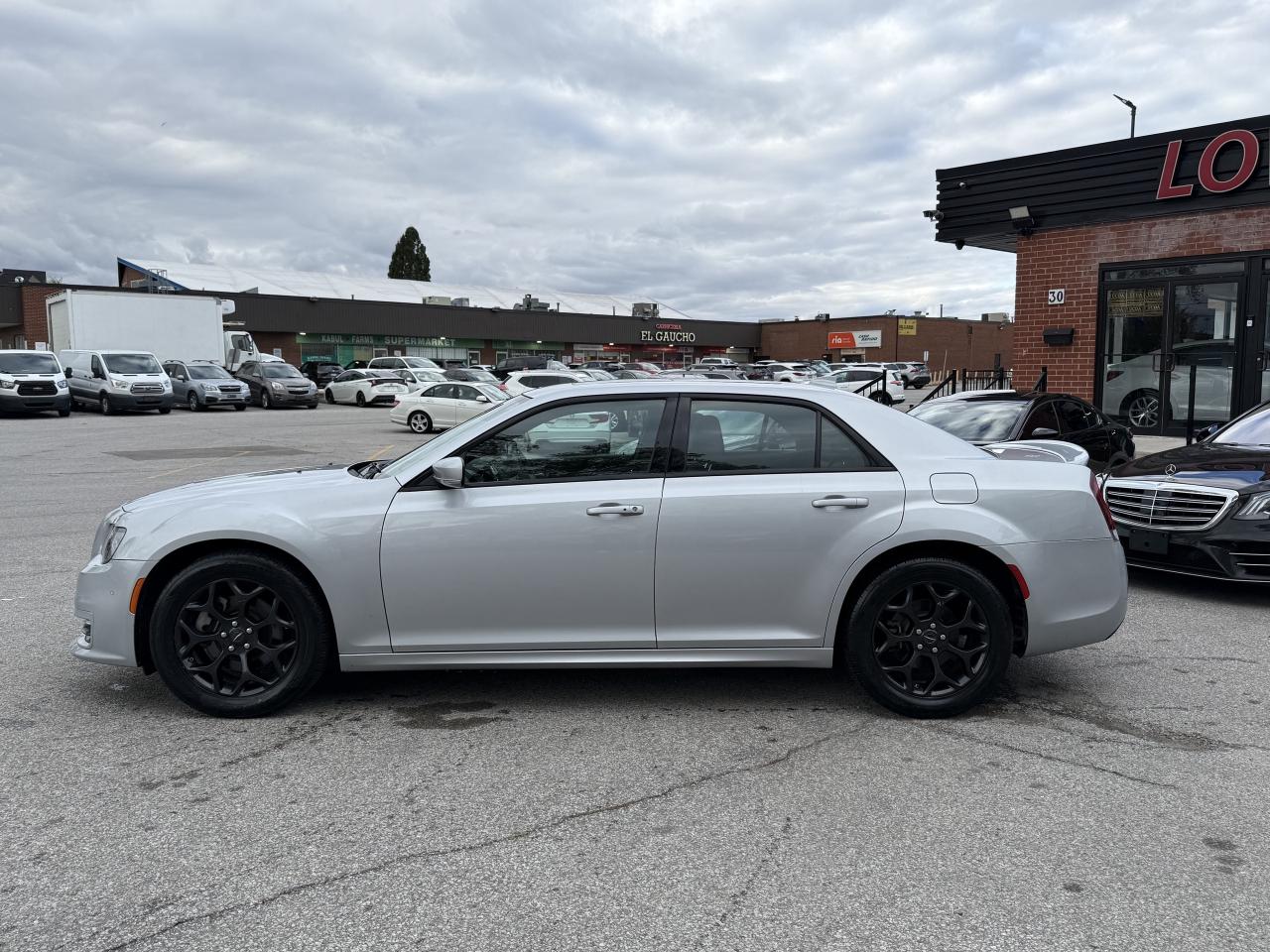 2023 Chrysler 300 300 S * AWD * OneOwner * Chrylser Warranty Photo