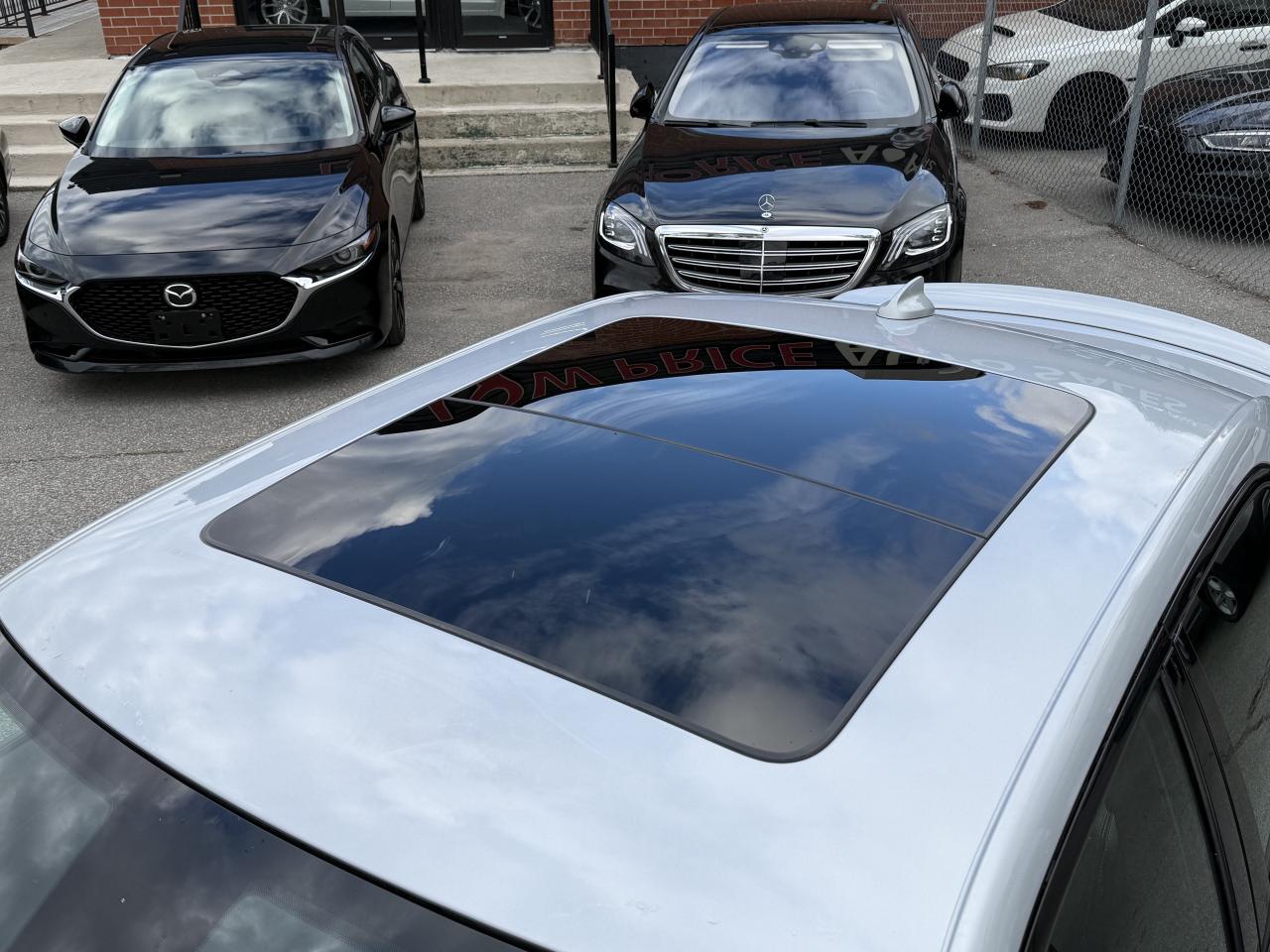 2023 Chrysler 300 300 S * AWD * OneOwner * Chrylser Warranty Photo