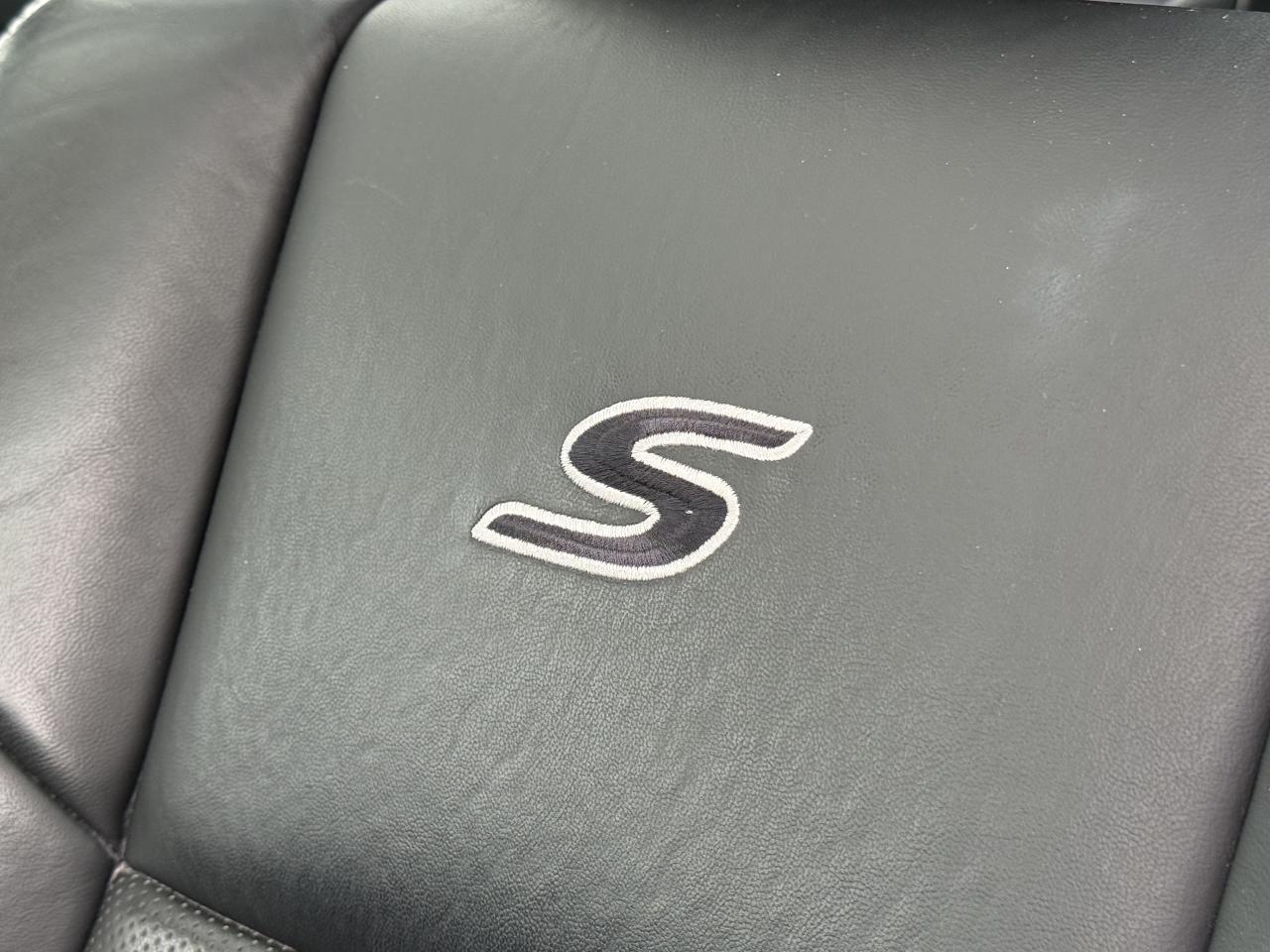 2023 Chrysler 300 OneOwner l 300 S l AWD l Chrylser Mopar Warranty Photo