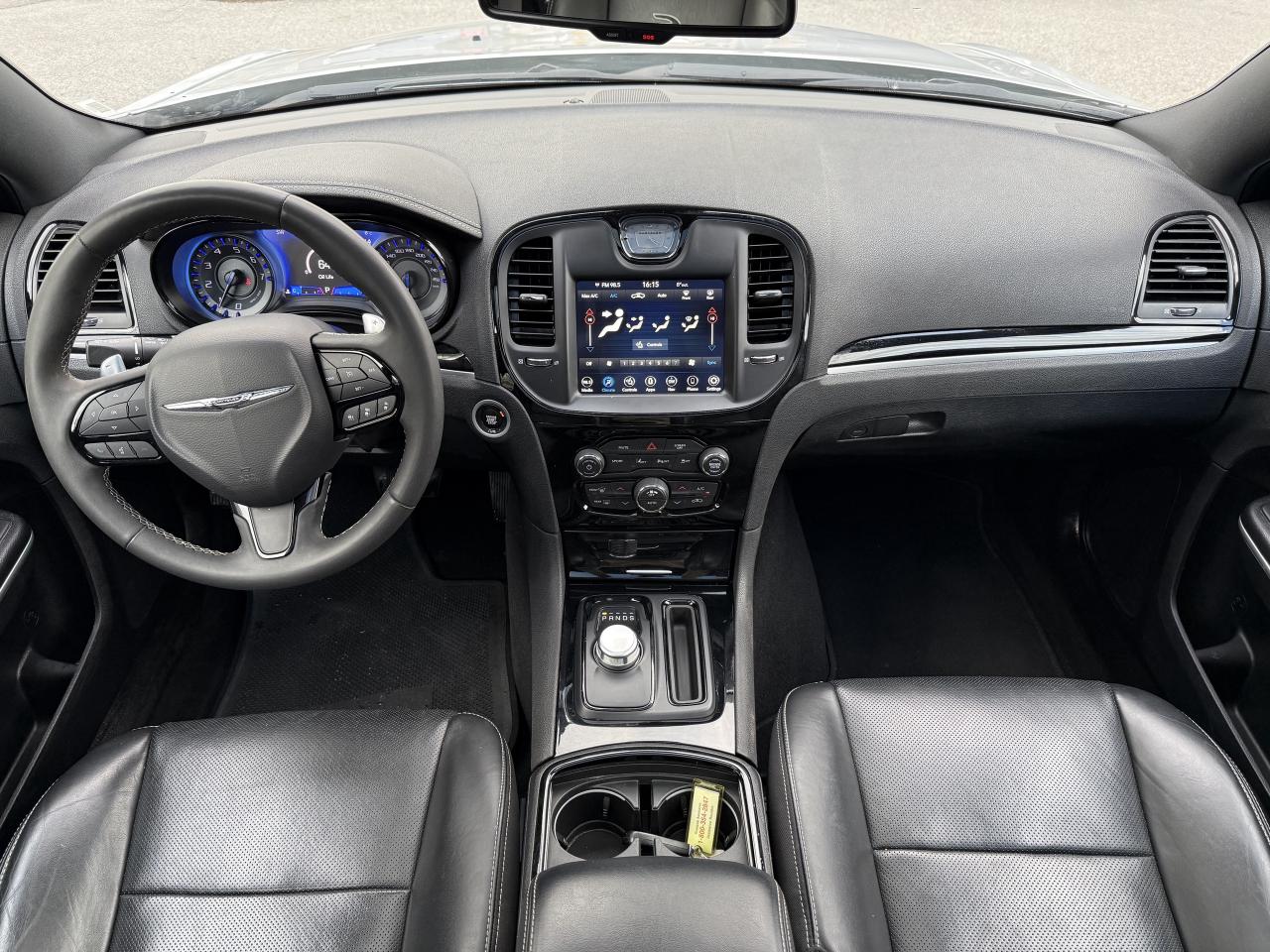 2023 Chrysler 300 OneOwner l 300 S l AWD l Chrylser Mopar Warranty Photo