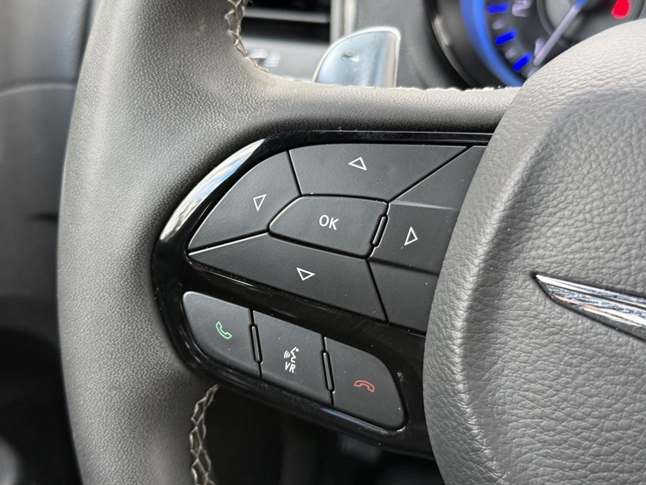 2023 Chrysler 300 OneOwner l 300 S l AWD l Chrylser Mopar Warranty Photo