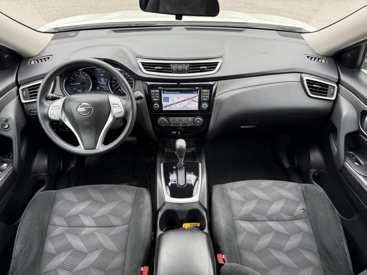 2016 Nissan Rogue AWD * SV * 7 PASSANGER * 4CYL * 2.5L * RARE Photo