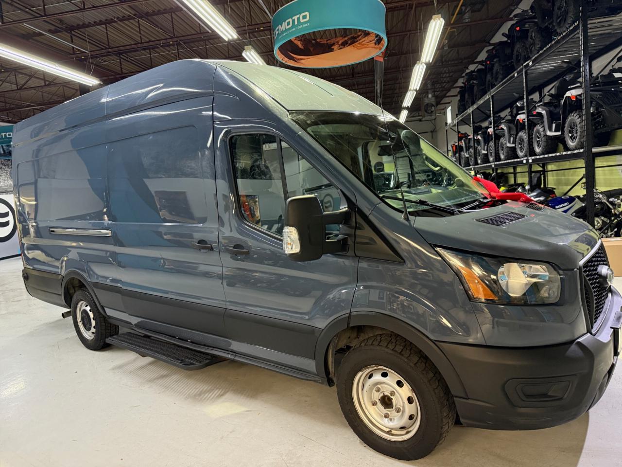 2021 Ford Transit Cargo Van T-250 148 EL   EXTRA LONG   CAMERA   HIGH ROOF   N Photo