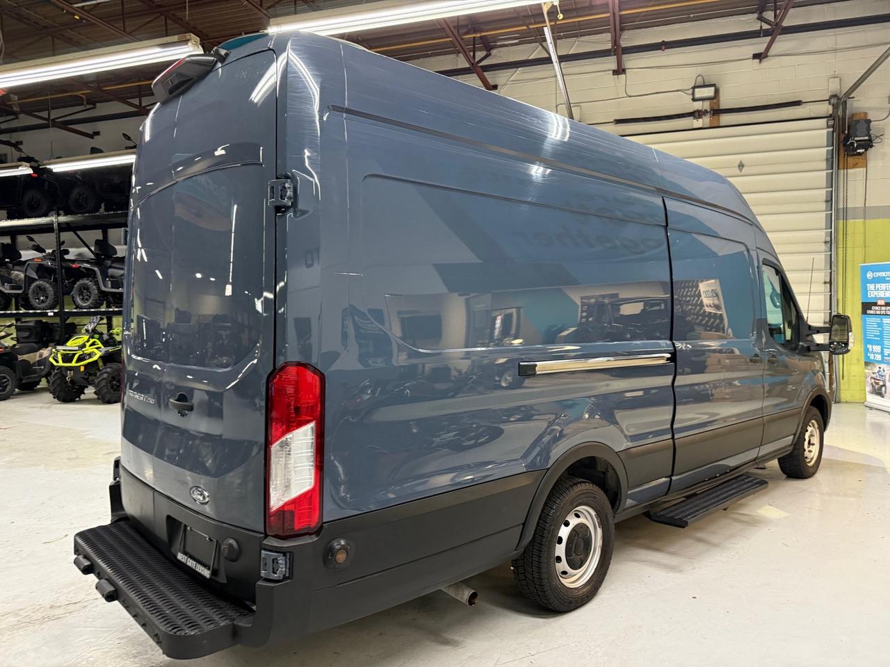 2021 Ford Transit Cargo Van T-250 148 EL   EXTRA LONG   CAMERA   HIGH ROOF   N Photo