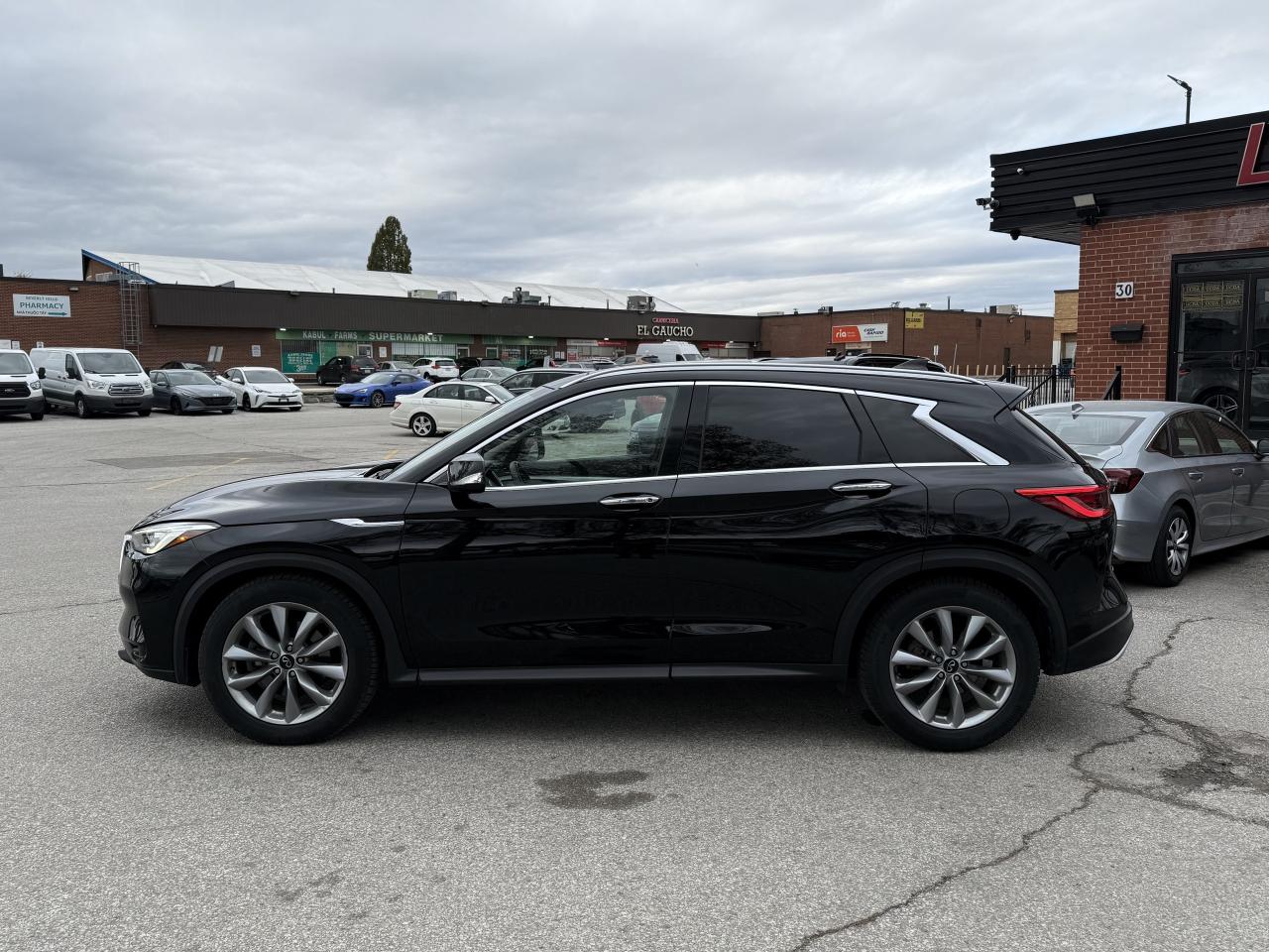 2021 Infiniti QX50 LUXE I ONE OWNER I INFINITI WARRANTY I 2.0L I 4CYL Photo3